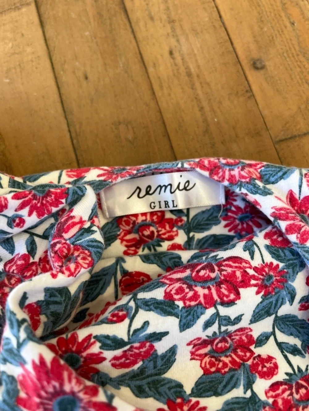 Remie girl red and green all over floral short sleeve twirl dress girls 7